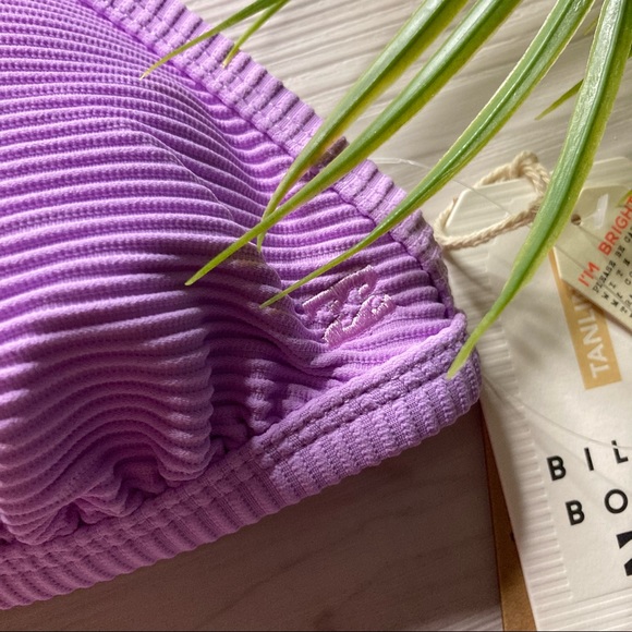 Billabong ๐ Tanlines Lilac Tri Bikini Top - Picture 6 of 9